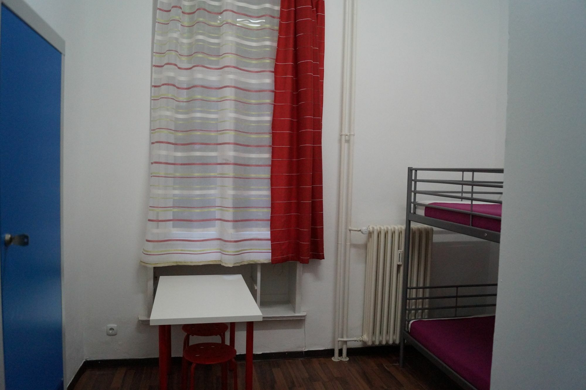 Hostel Anlema Берлин Экстерьер фото